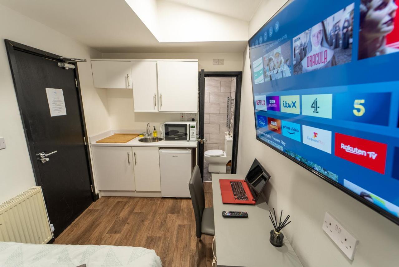 Stay Sa Cosy Equipped Studios Available 10 Mins From The City! Free Wifi &50" Smart Tv'S! Birmingham Camera foto